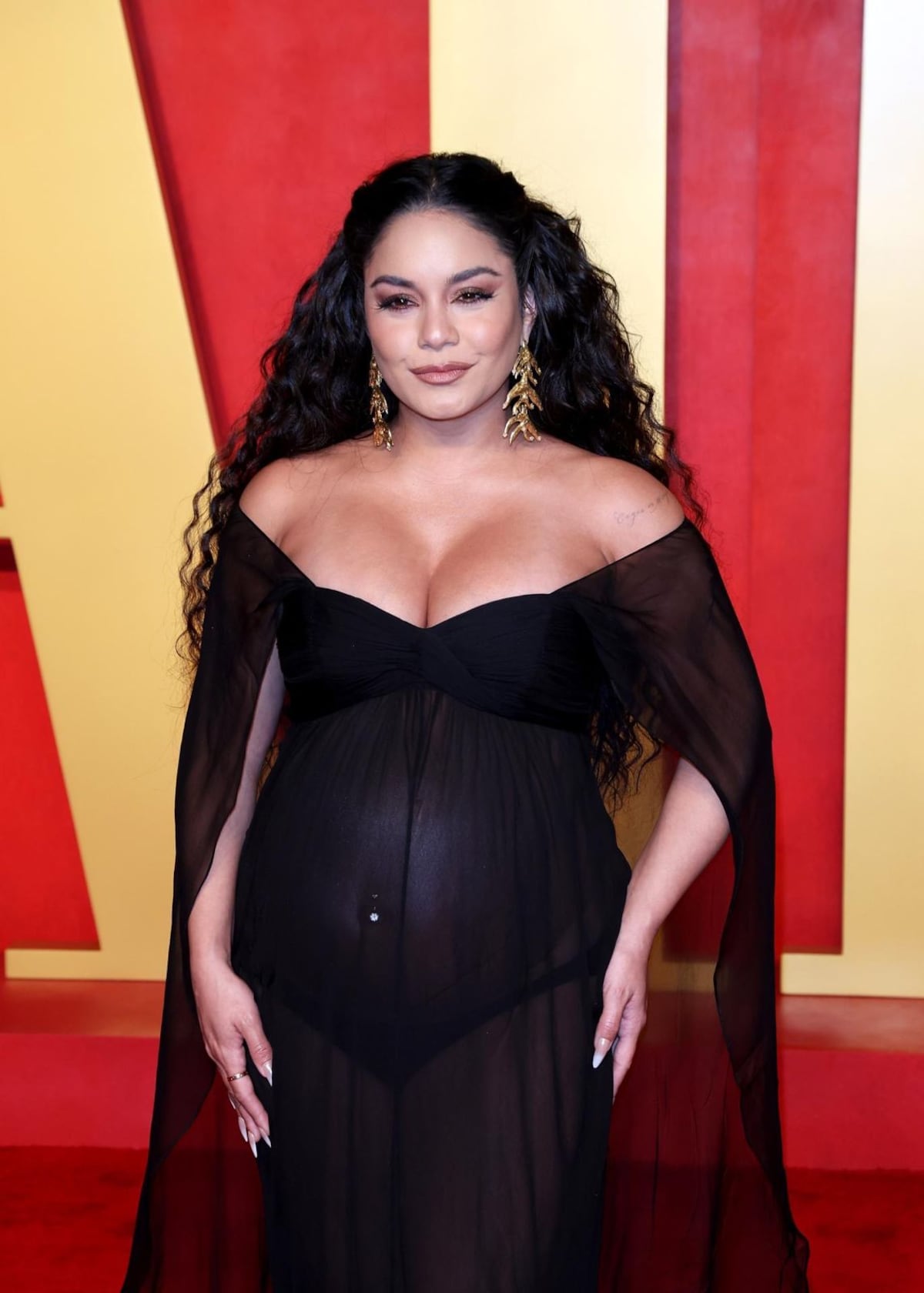 Embarazada con transparencias y una Barbie en corsé: los ‘looks’ del ‘after party’ de los Óscar