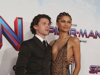 Los actores Zendaya y Tom Holland se comprometieron, según TMZ y la revista People