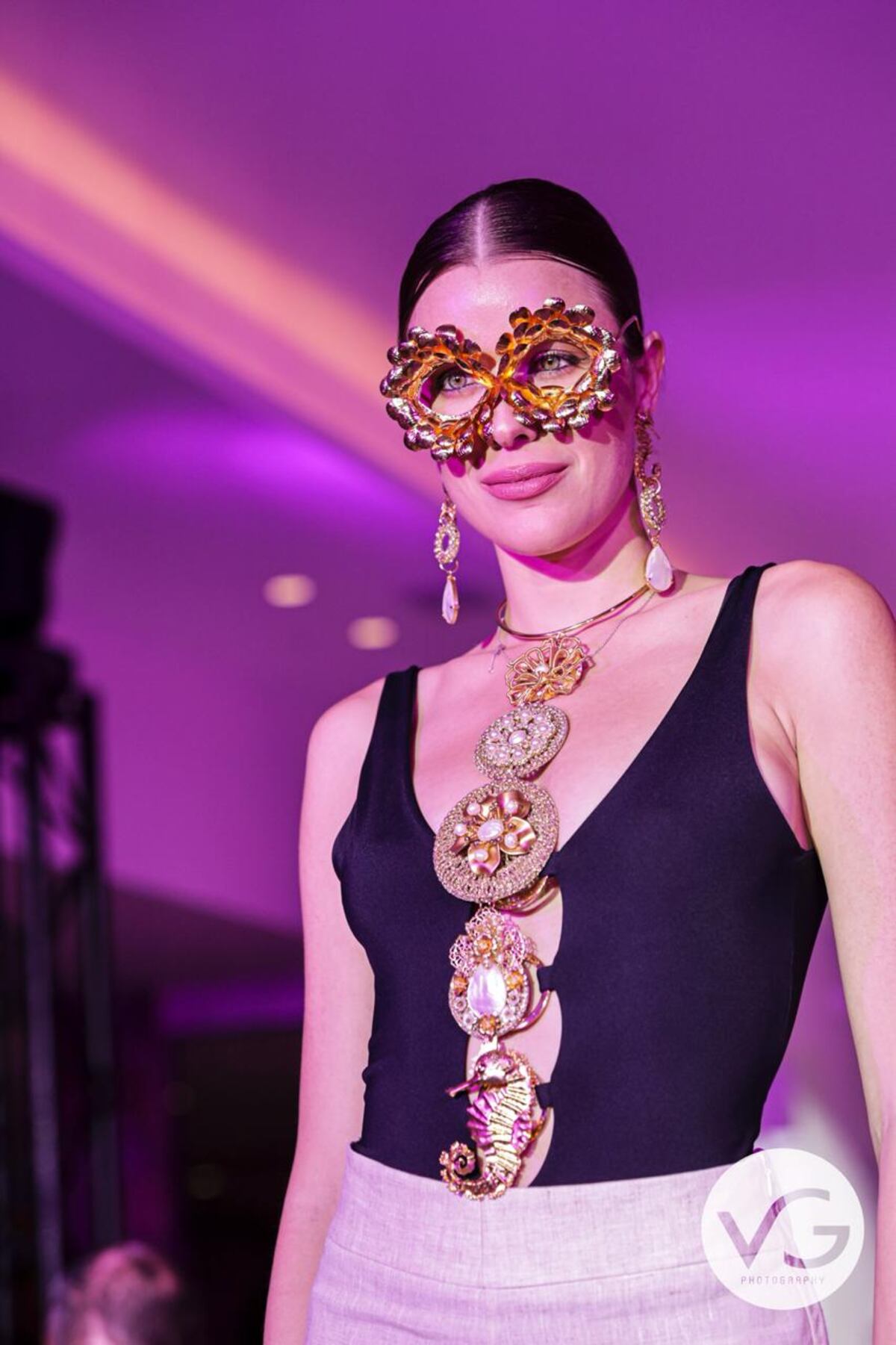 Joyas panameñas con nudos quirúrgicos: La diseñadora Michelle Ferrer y su colección premiada en Cannes