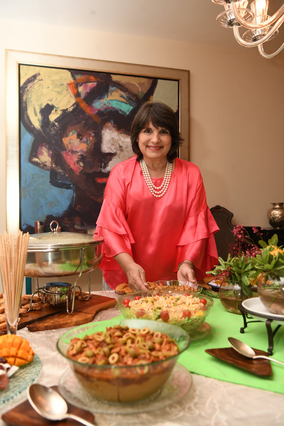 ‘Vengan a mi casa como sea’, Julieta de Diego de Fábrega celebra 30 años de su columna Del Diario de Mamá