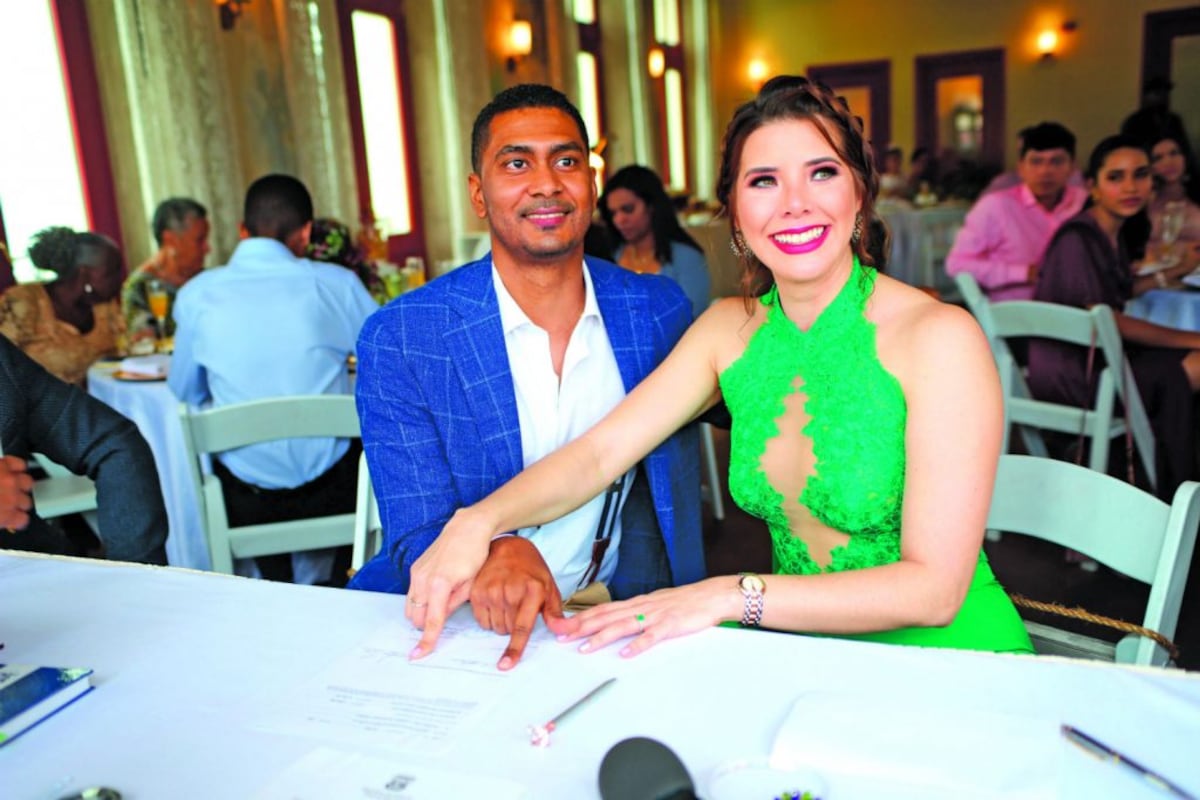 Un amor de boda en boda: la historia de Irene Núñez y su esposo Javier Gadpaille