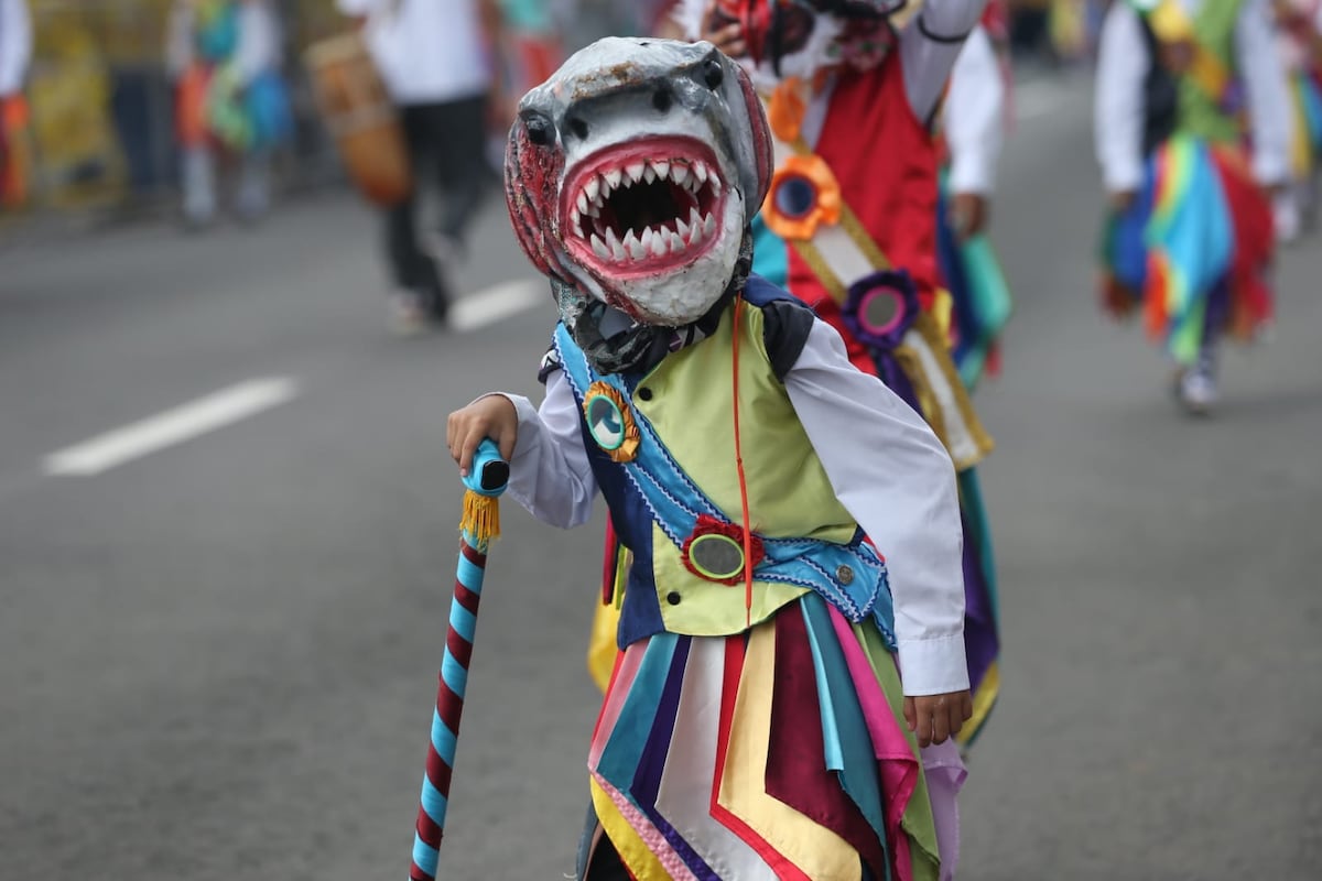 16 situaciones que inevitablemente se viven en un desfile patrio en Panamá