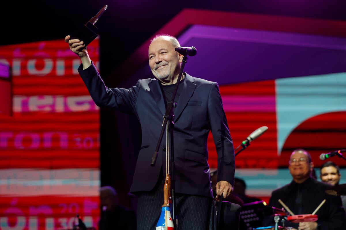 10 fotos de la presentación de Rubén Blades en la Teletón 20-30