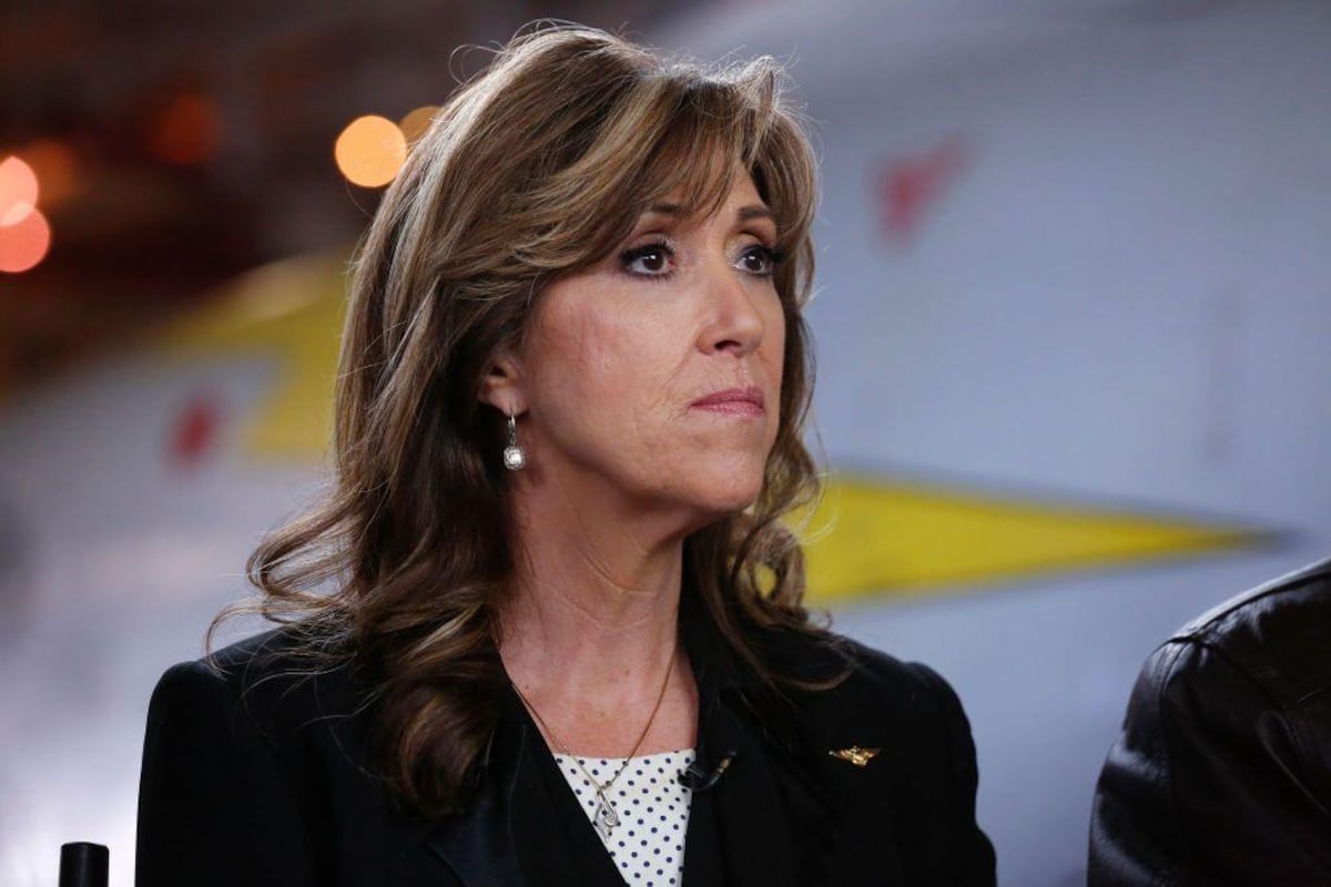 "Nervios de acero": Tammie Jo Shults, la piloto de combate que salvó la vida de 148 pasajeros
