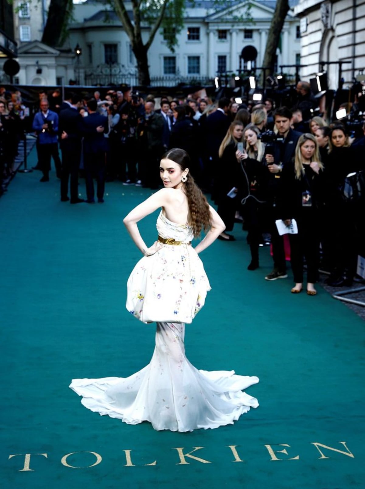 Lily Collins: en el sueño de ‘Emily in Paris’