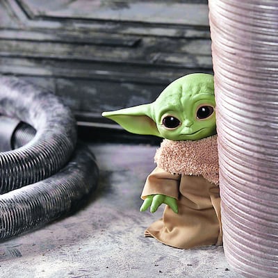 Lleva a Baby Yoda contigo