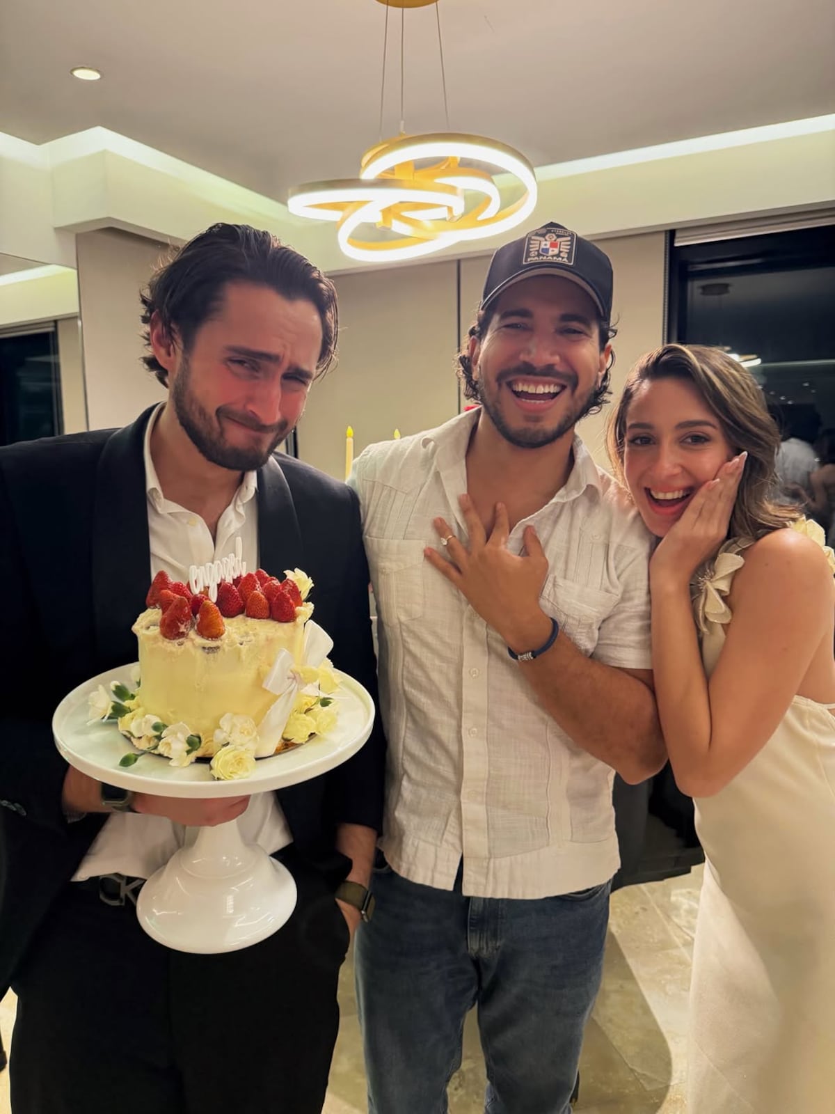 Elmis Castillo revela que será el padrino de bodas de Diego De Obaldía y Mafe Achurra