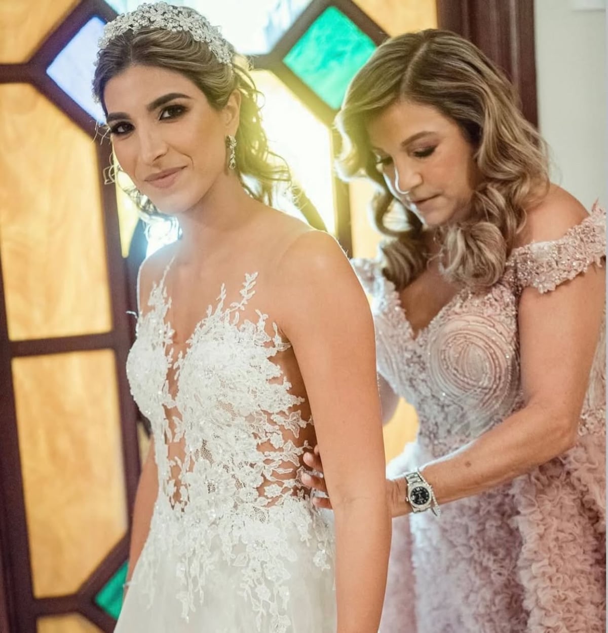 Alexandra Mulino, hija del presidente José Raúl Mulino, recuerda su vestido de novia hecho en Panamá