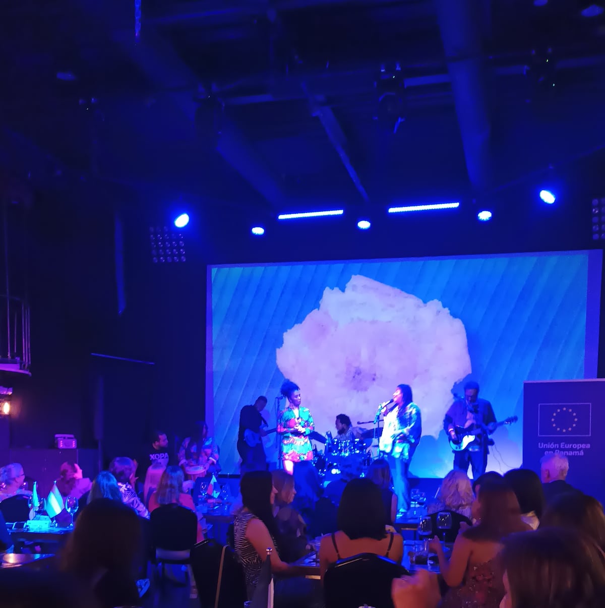 Empoderamiento femenino y ritmos afropanameños: así se vivió la velada de la UE por el Día de la Mujer