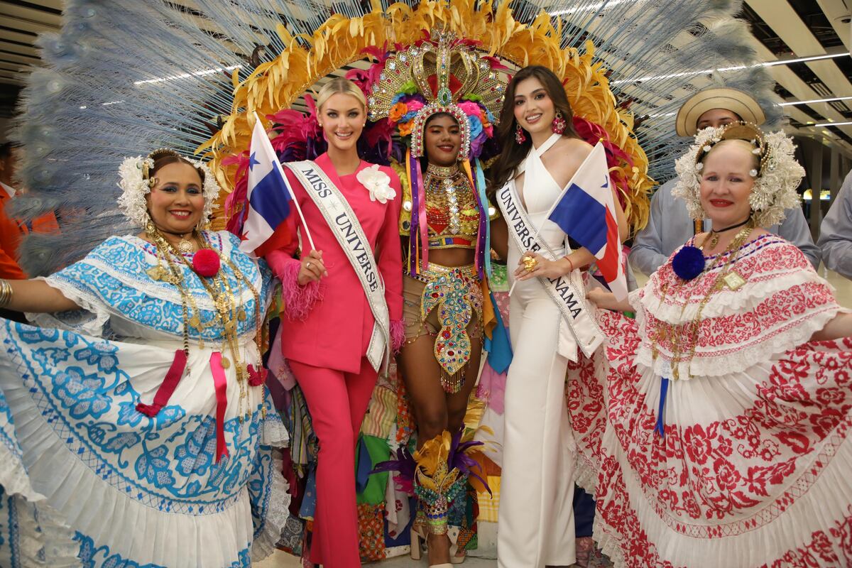 De fucsia y llevando un broche de flor, así lució Victoria Kjaer, Miss Universo, a su llegada a Panamá