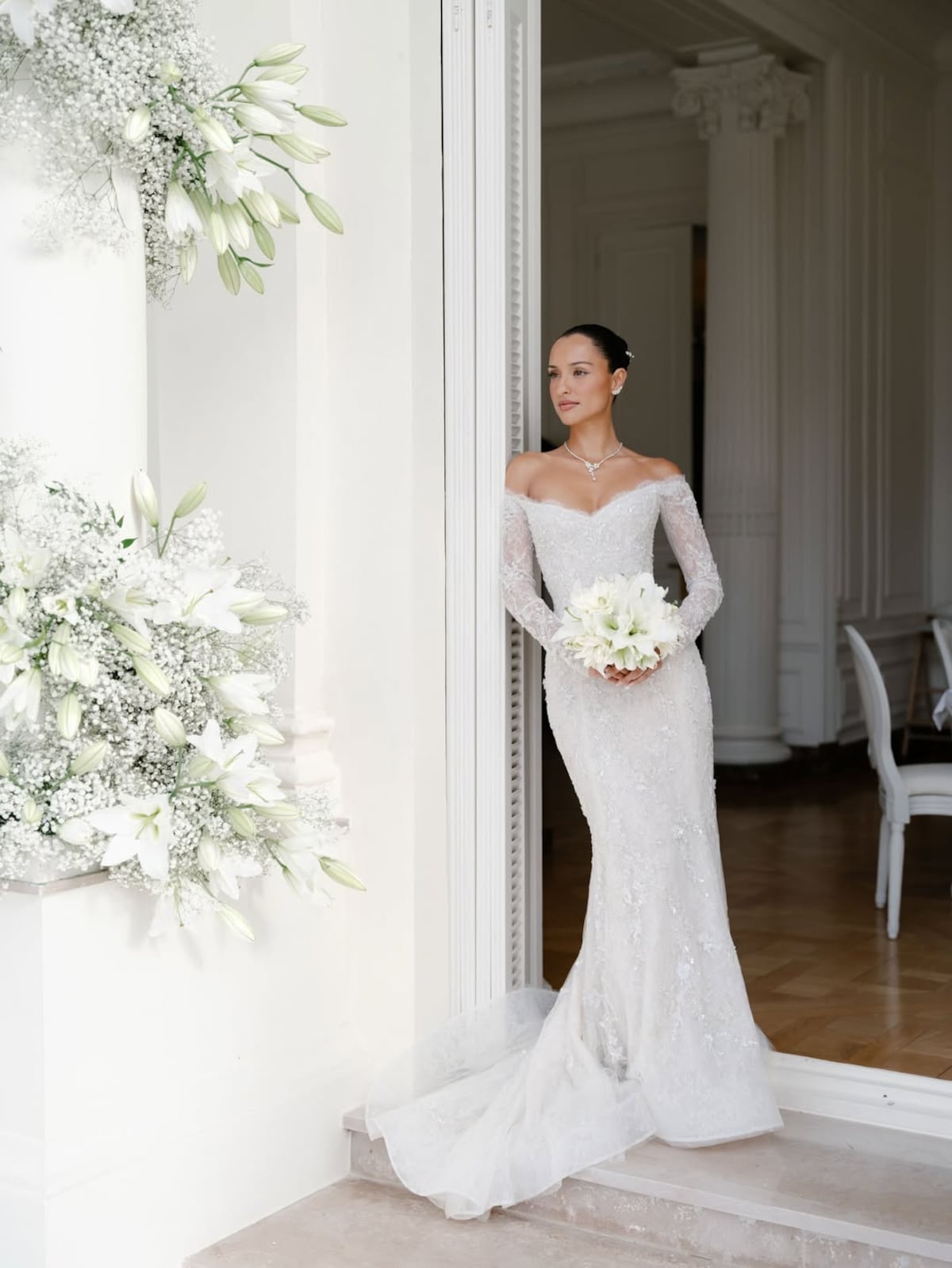 Felices para siempre en un Ferrari: Charles Leclerc, piloto de la F1, y su boda con la ‘influencer’ de raíces latinas Alexandra Saint Mleux