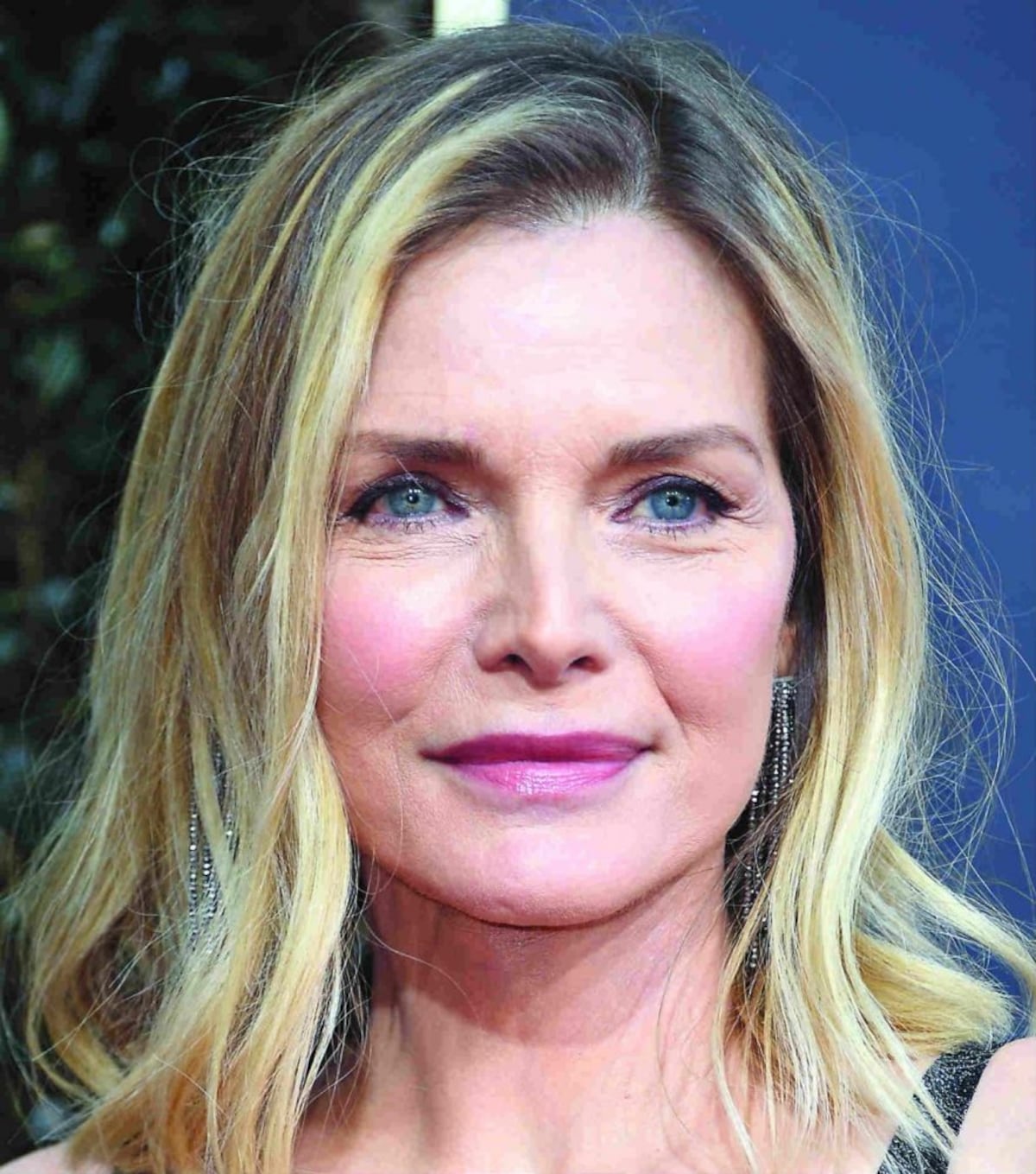 Corto y ‘sin makeup’, tendencias de maquillaje y peinados en los Globos de Oro 2020