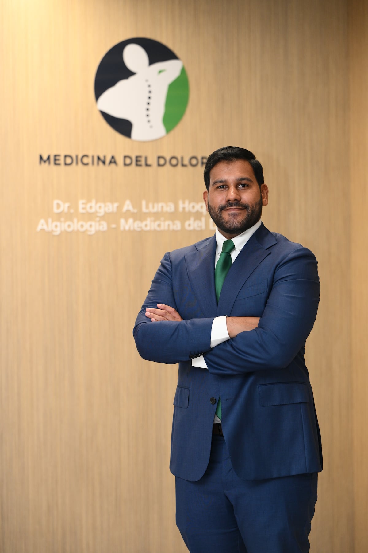 Dr. Edgar Luna inaugura nuevo consultorio de Medicina del Dolor en The Panama Clinic