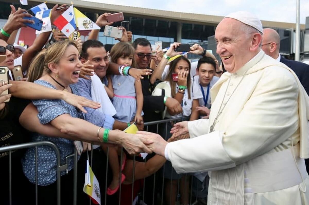 Juanpi Dolande, Elena Llorach, Maricel de Mulino y otras personalidades panameñas que conocieron al papa Francisco