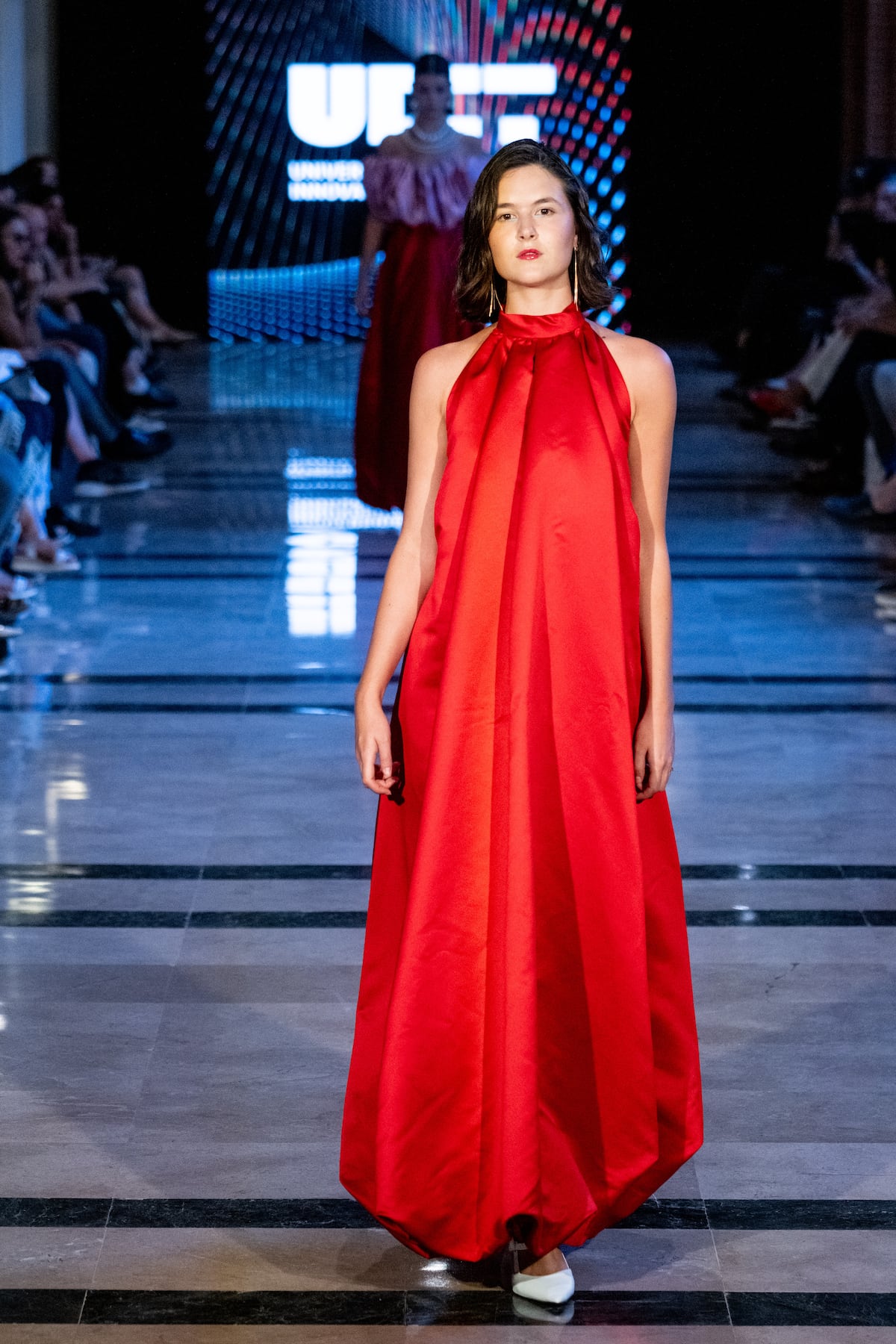 La panameña Carolina Ponce presenta sus diseños en el Mercedez-Benz Fashion Week en Madrid