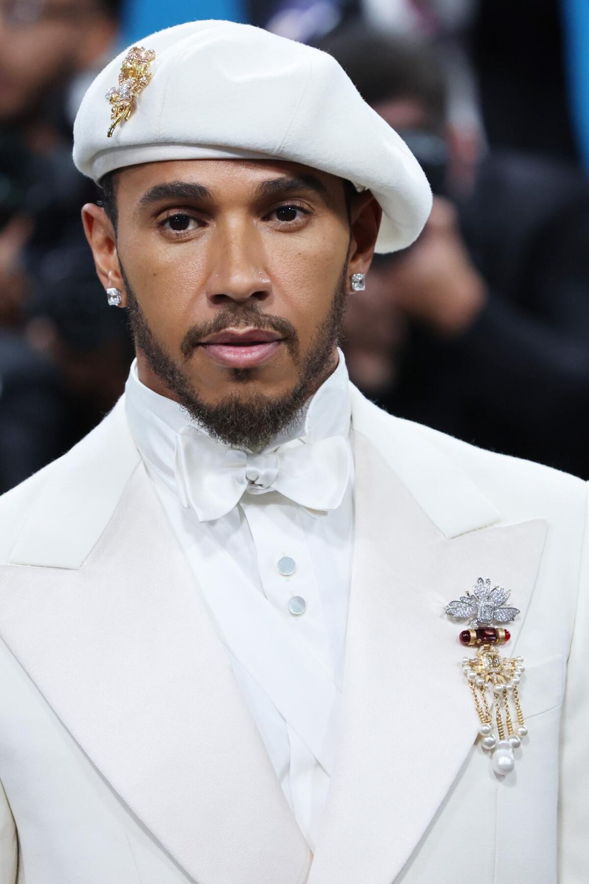 Accesorios que hablaron más que las palabras en la Met Gala 2025