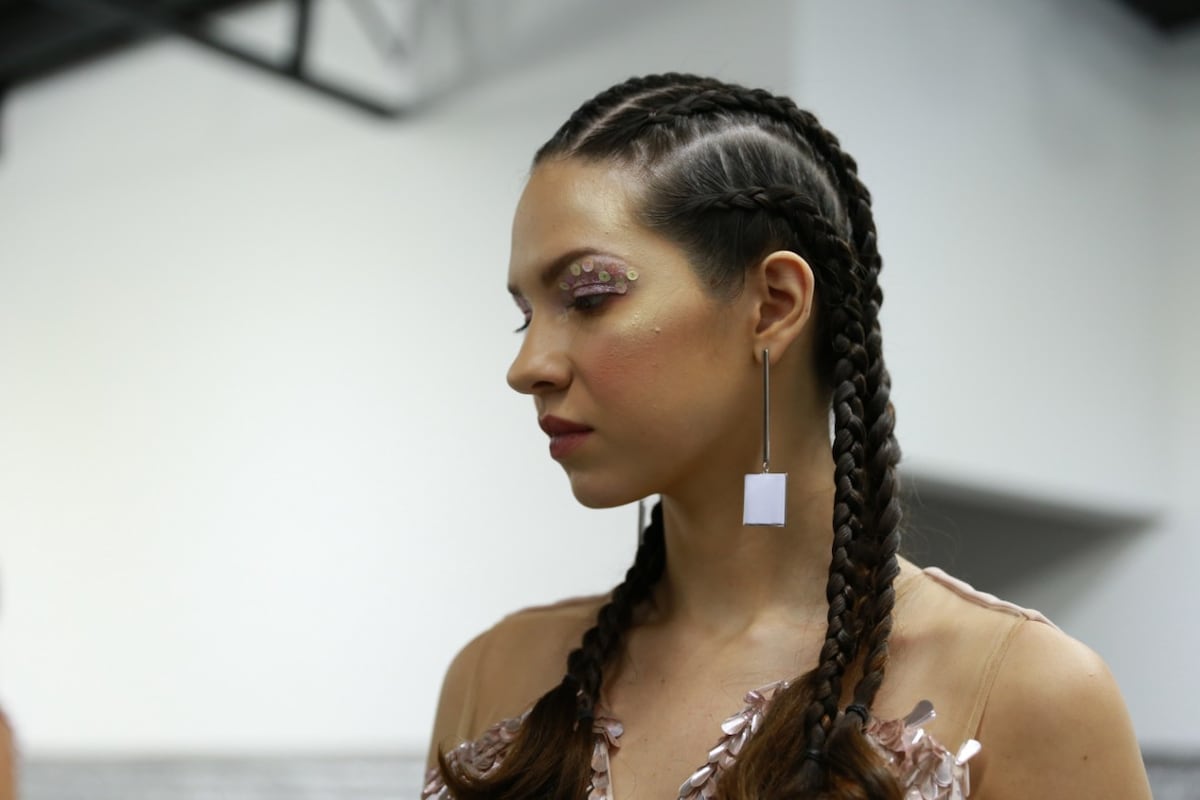 Los diablos rojos y raspaos de Verónica Angel