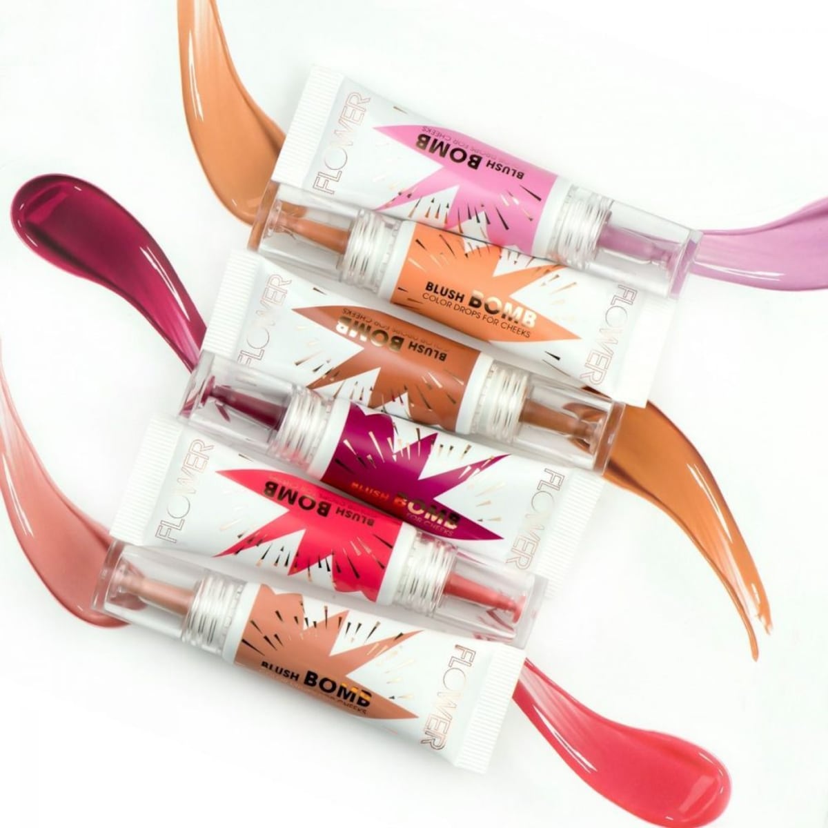 Musa y dueña: siete famosas y sus marcas de maquillaje