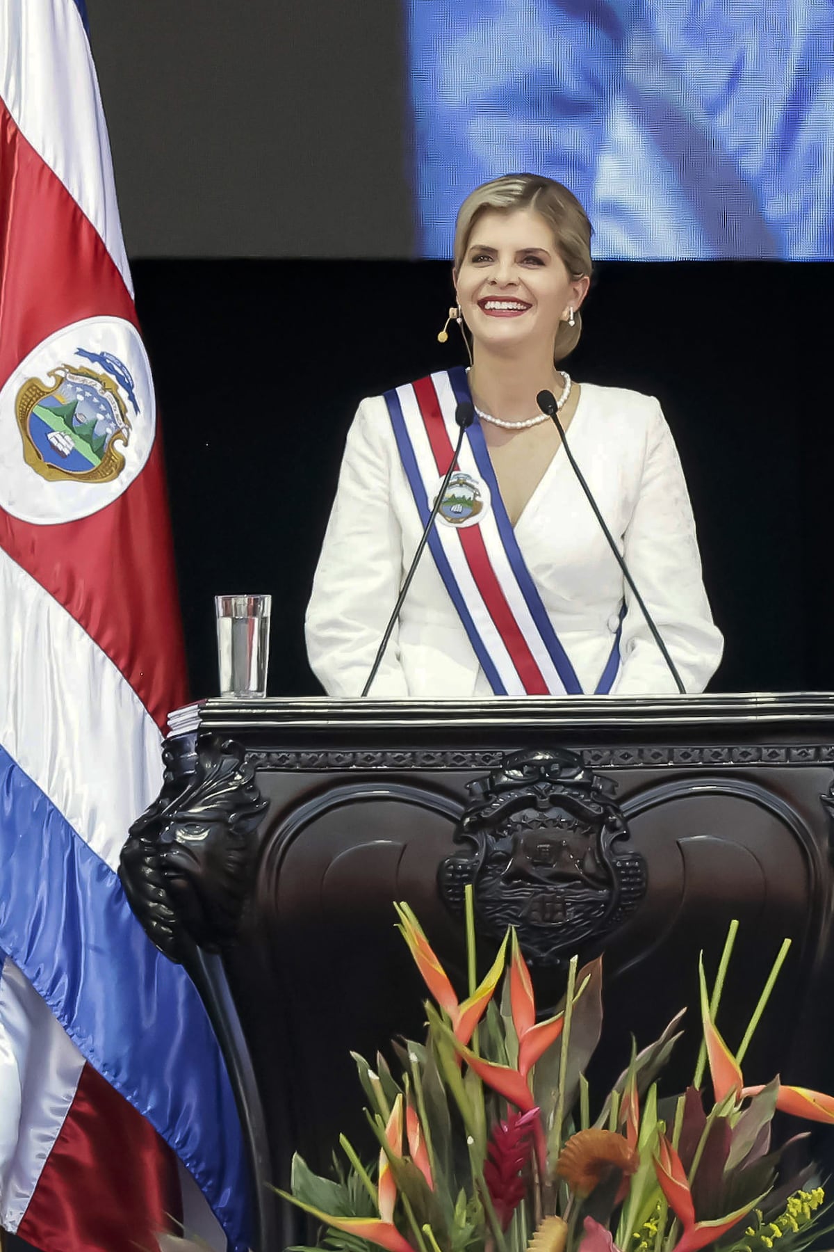 Quién es Laura Fernández: la segunda mujer que llega a la presidencia de Costa Rica