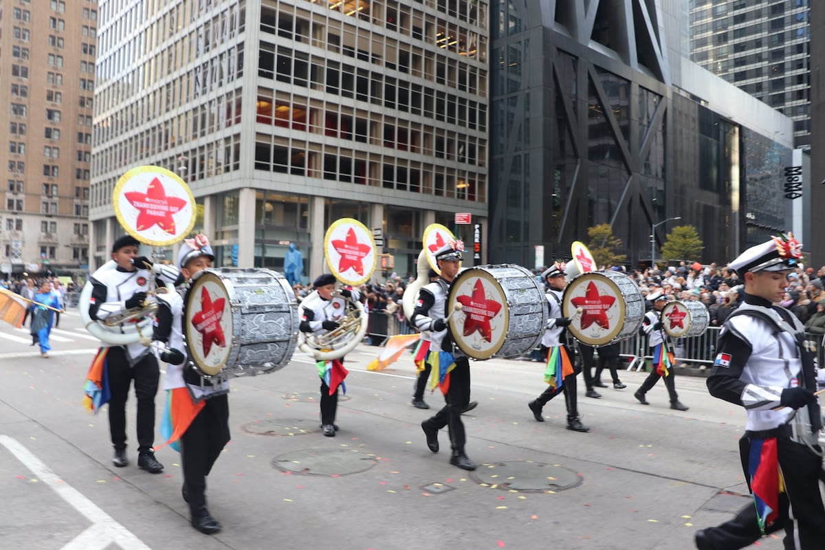 Orgullo panameño: La Banda La Primavera deslumbra en el Macy’s Thanksgiving Day Parade
