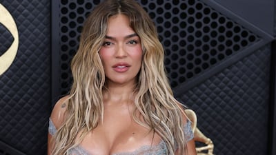 Karol G en Coachella: su equipo “la mataría” si dijera ‘ICE out’ pero aún así estaría dispuesta a hacerlo, comenta a Playboy