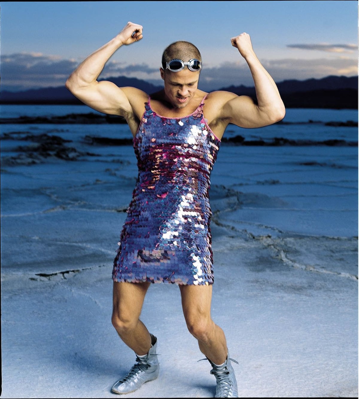 Brad Pitt usó falda para el estreno de Bullet Train y explicó el por qué (aunque no era necesario)